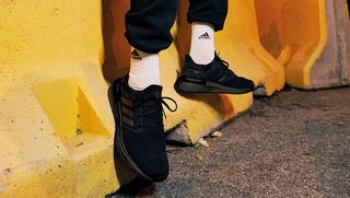 Sneakers Release Adidas UltraBoost 20 Core Black