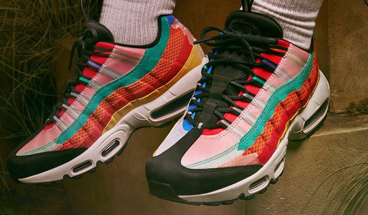 Nike air max 95 hibbett sports best sale