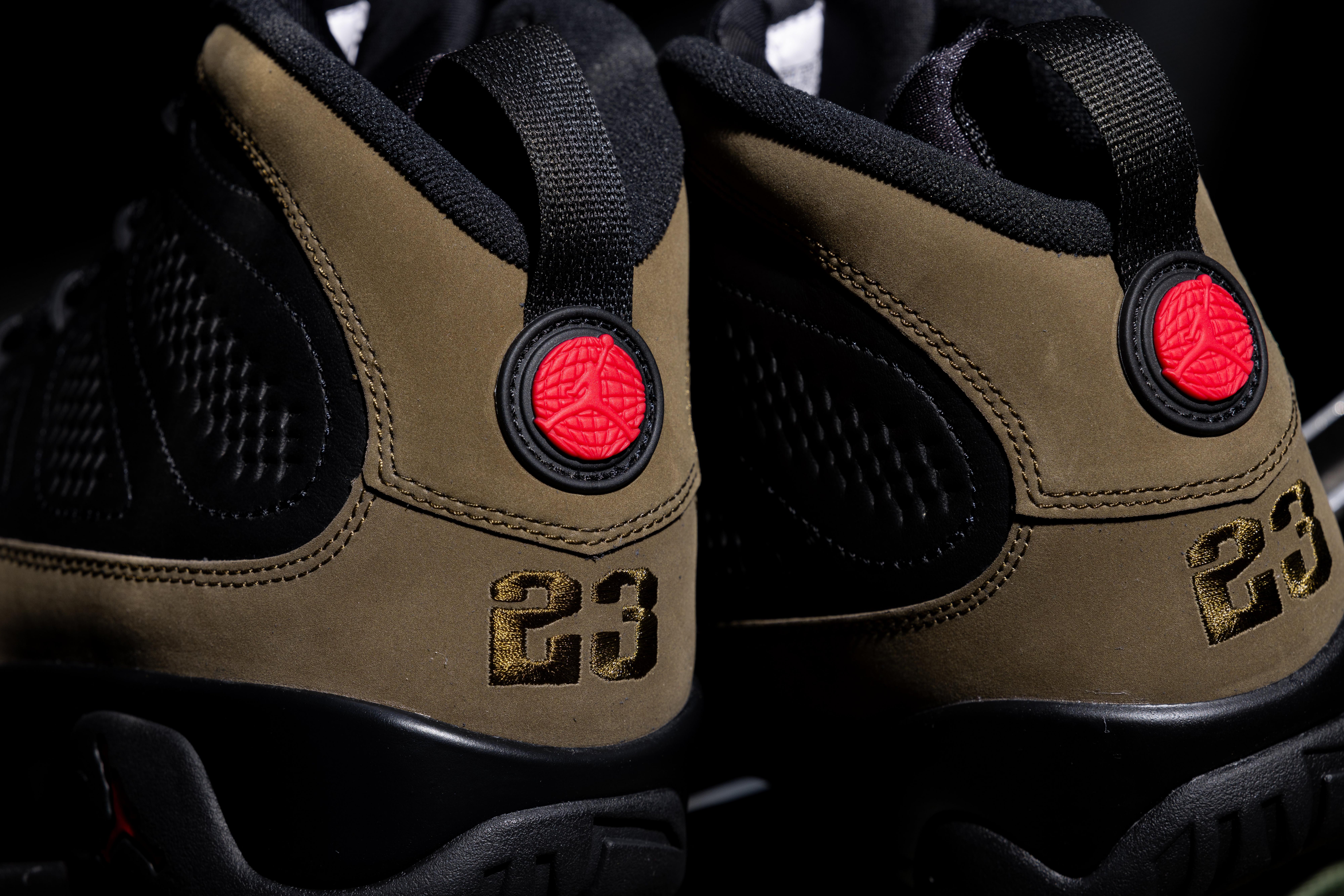 Jordan 9 Retro "Olive" - Heel