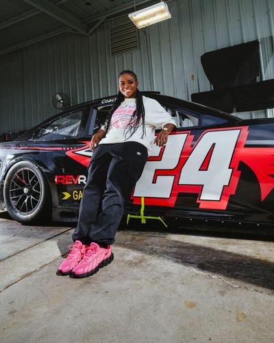 Dn8 In The Life - Time For a Change with Brehanna Daniels