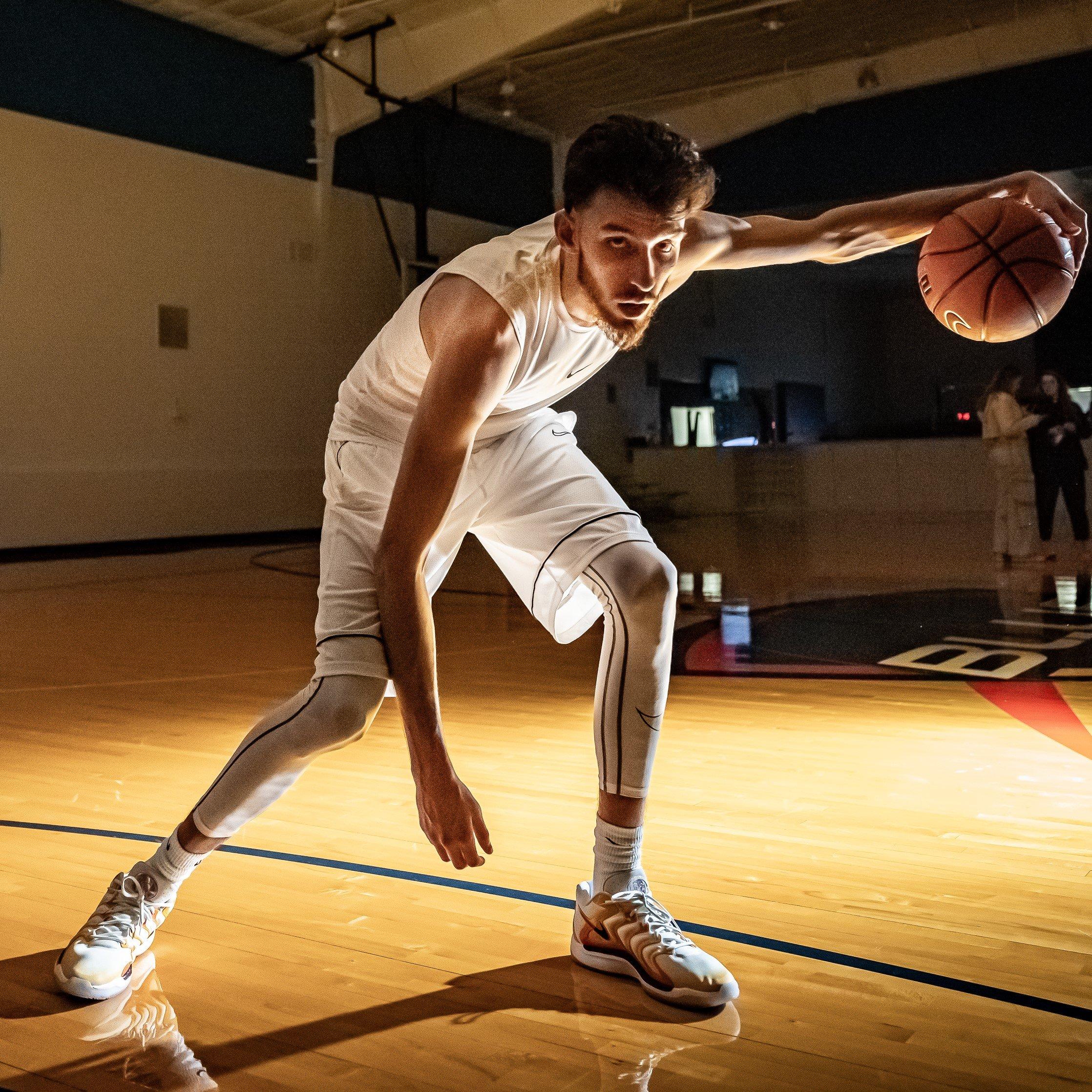 Chet-holmgren-on-court-in-nike-kd-17