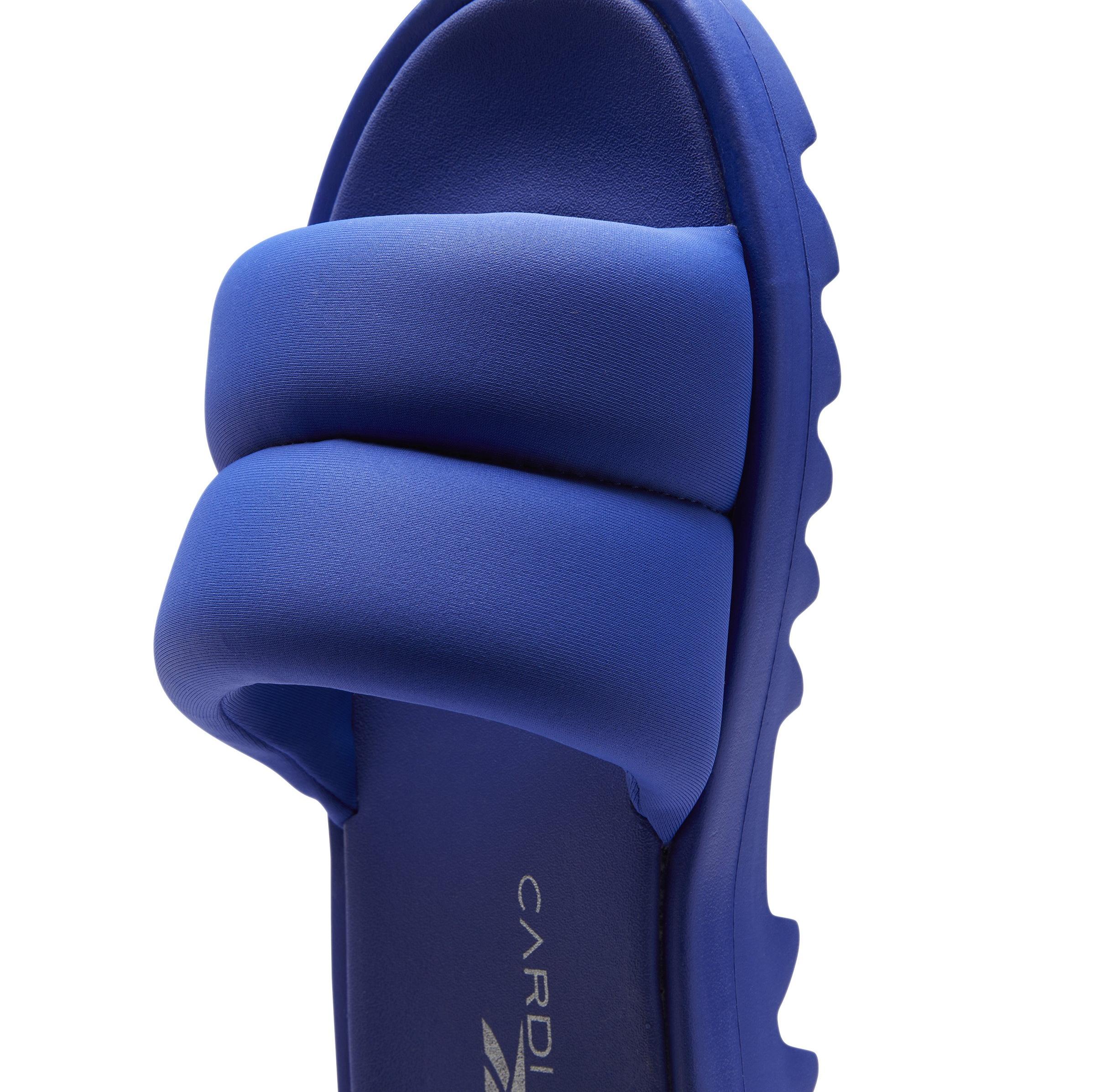 Reebok Cardi B Club C top slide
