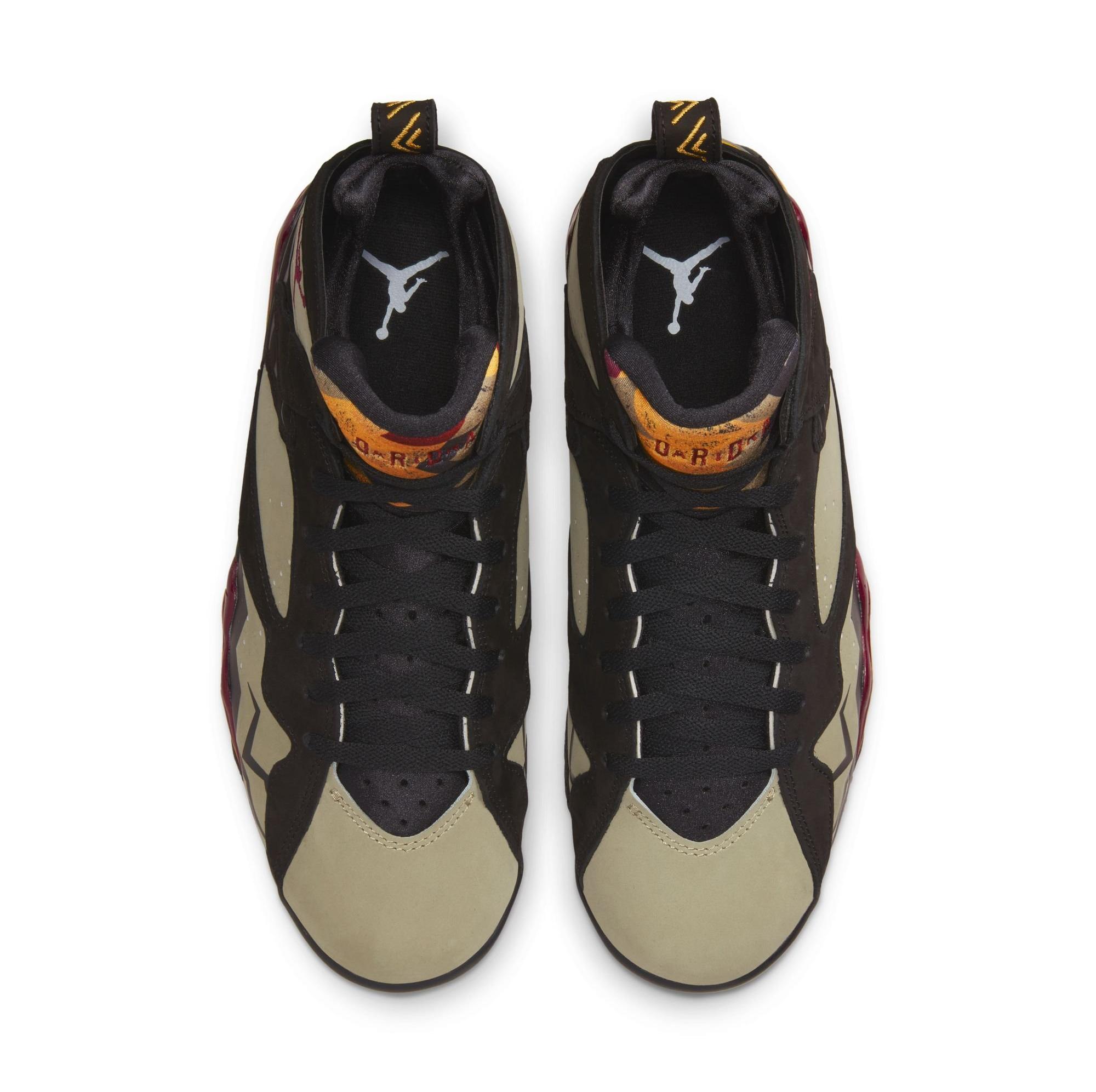 Jordan 7 Retro SE "Black/Neutral Olive" Men's Shoe Dropping 1/7 top view