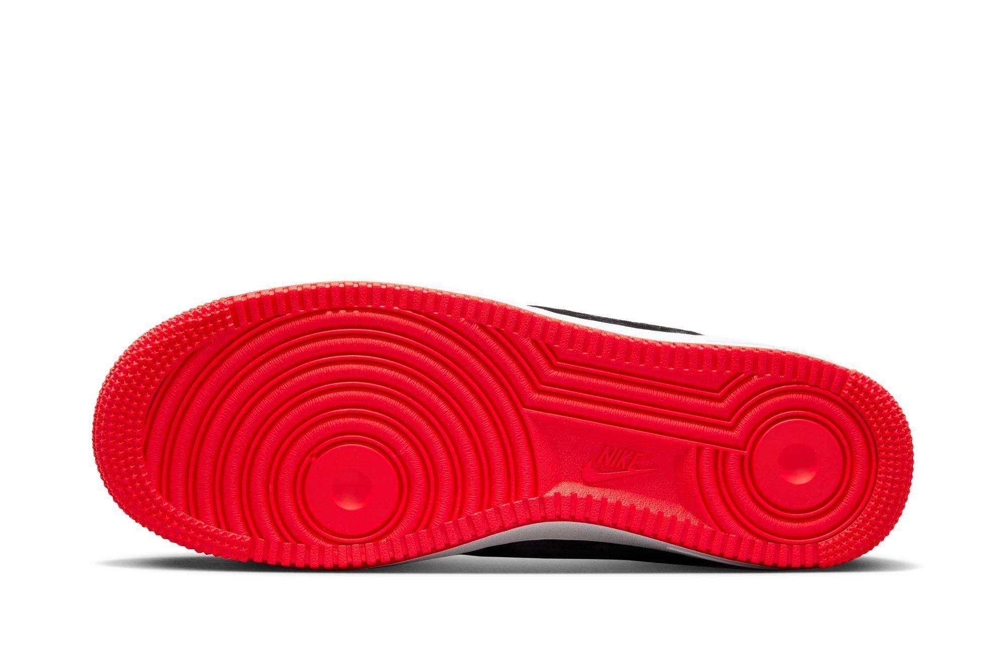 Nike Air Force 1 Low PRM sole