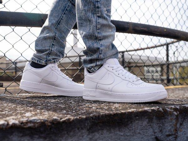 air force 1 with joggers