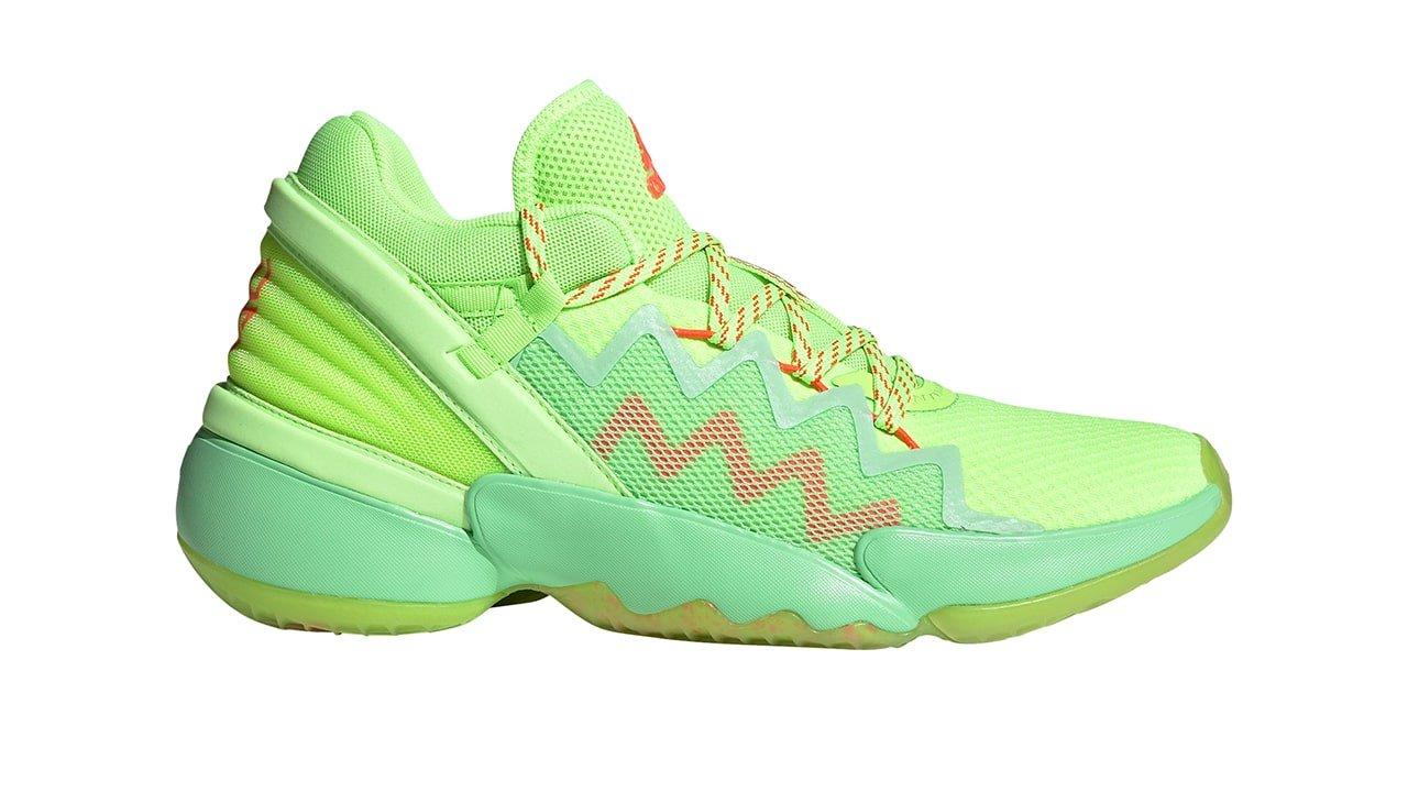 Mint green best sale nike basketball shoes