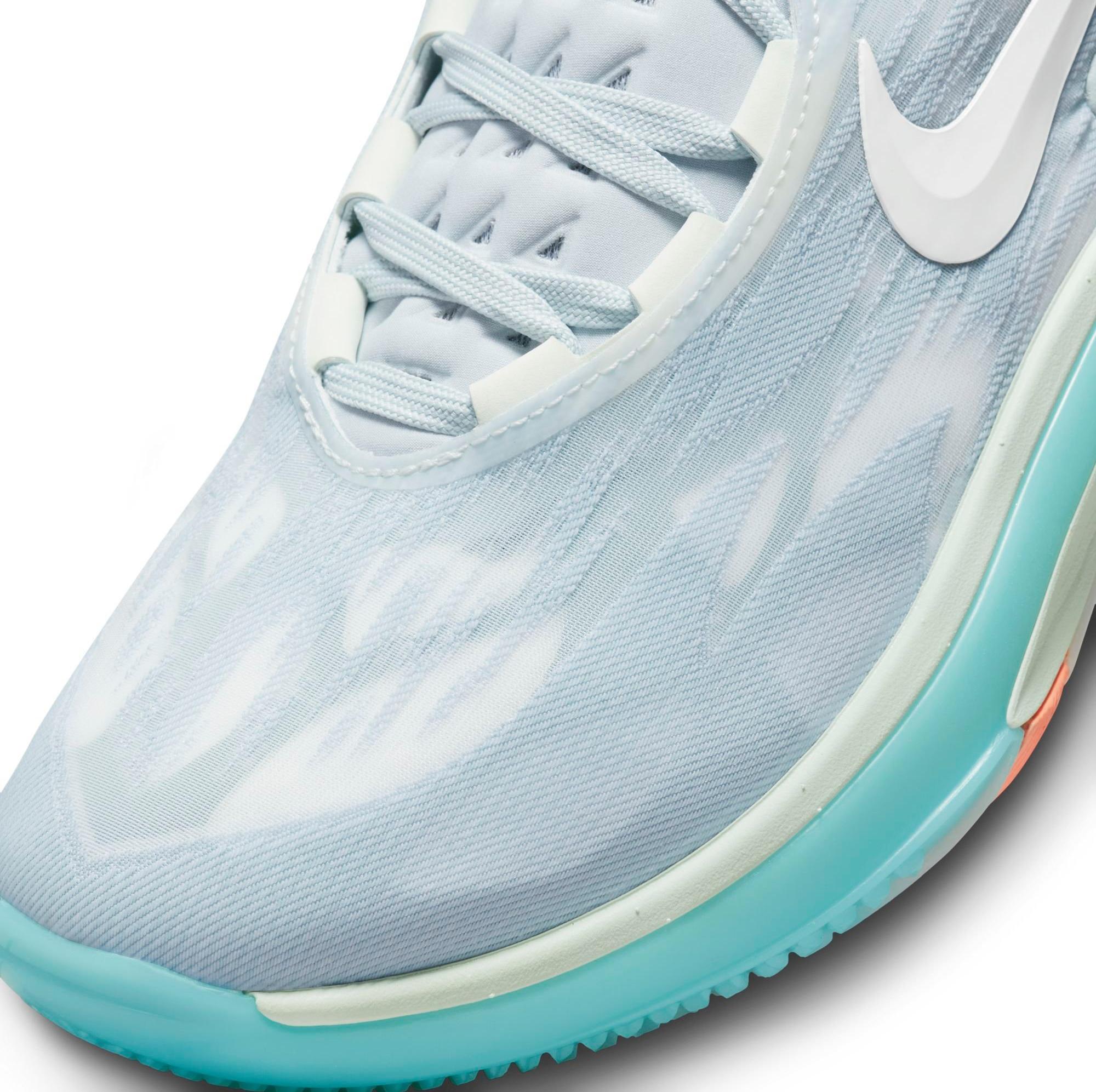 Nike Air Zoom G.T.​ Cut 2 Avant Garde toe