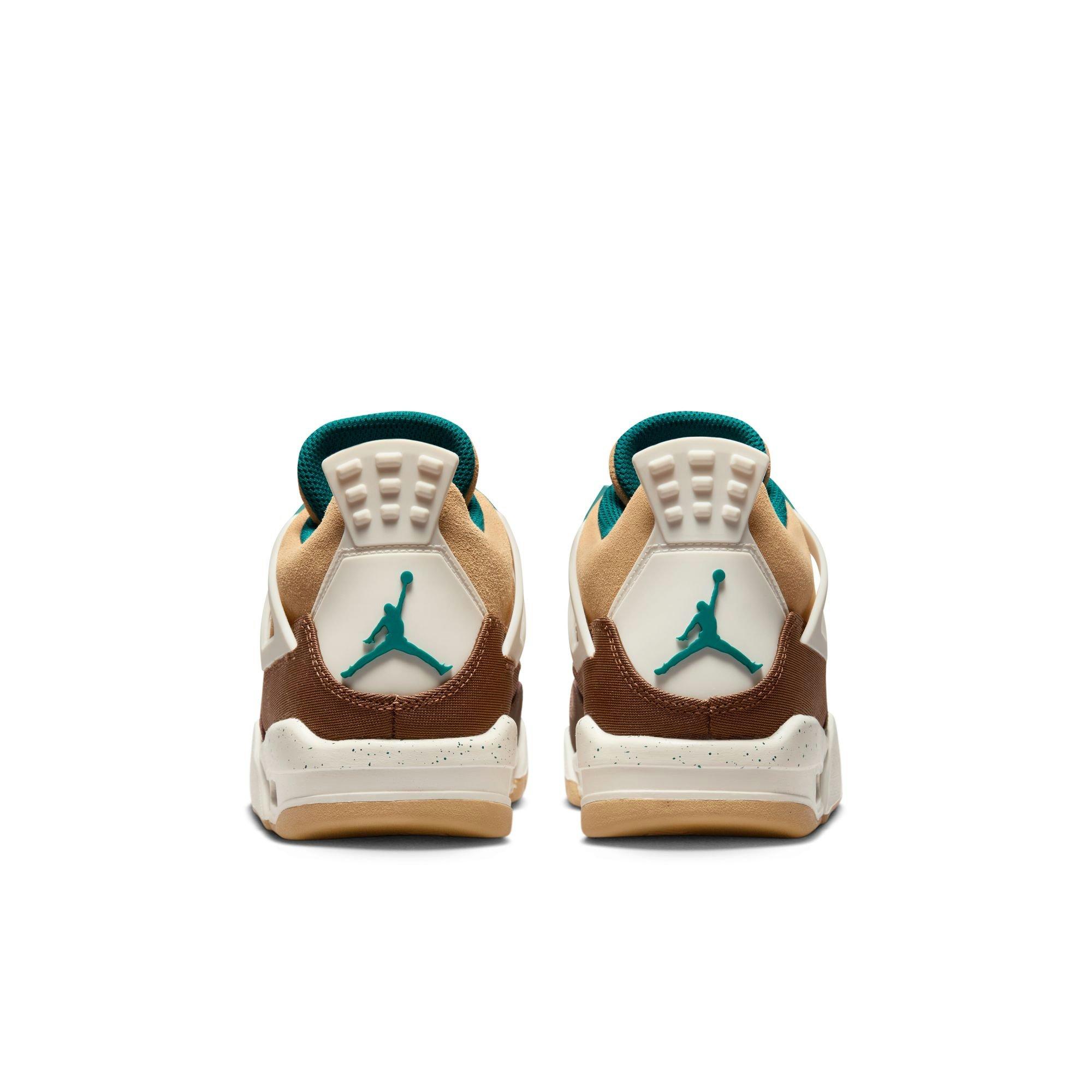 Air Jordan 4 "Cocao Wow" heel shot
