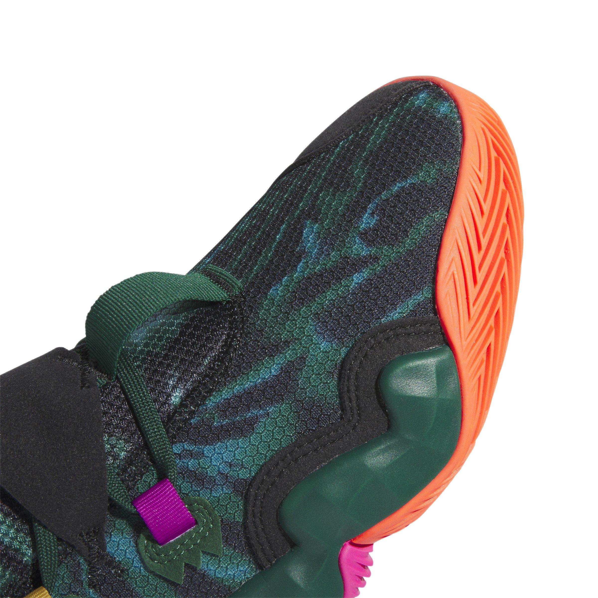  adidas Trae Young 3 "Dark Green/Gold Metallic/Black"