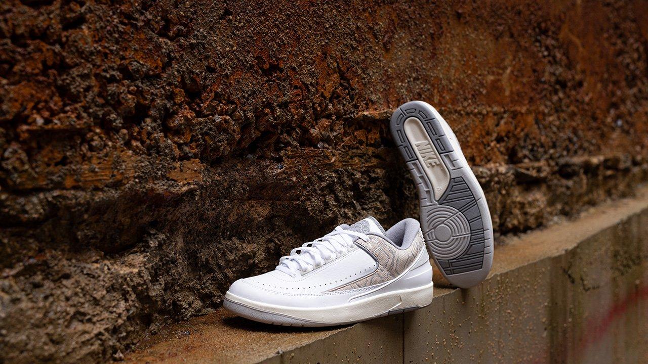 Air Jordan 2 Retro Low