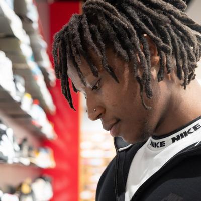 FOTB-Brince-Etter-Shopping-in-City-Gear