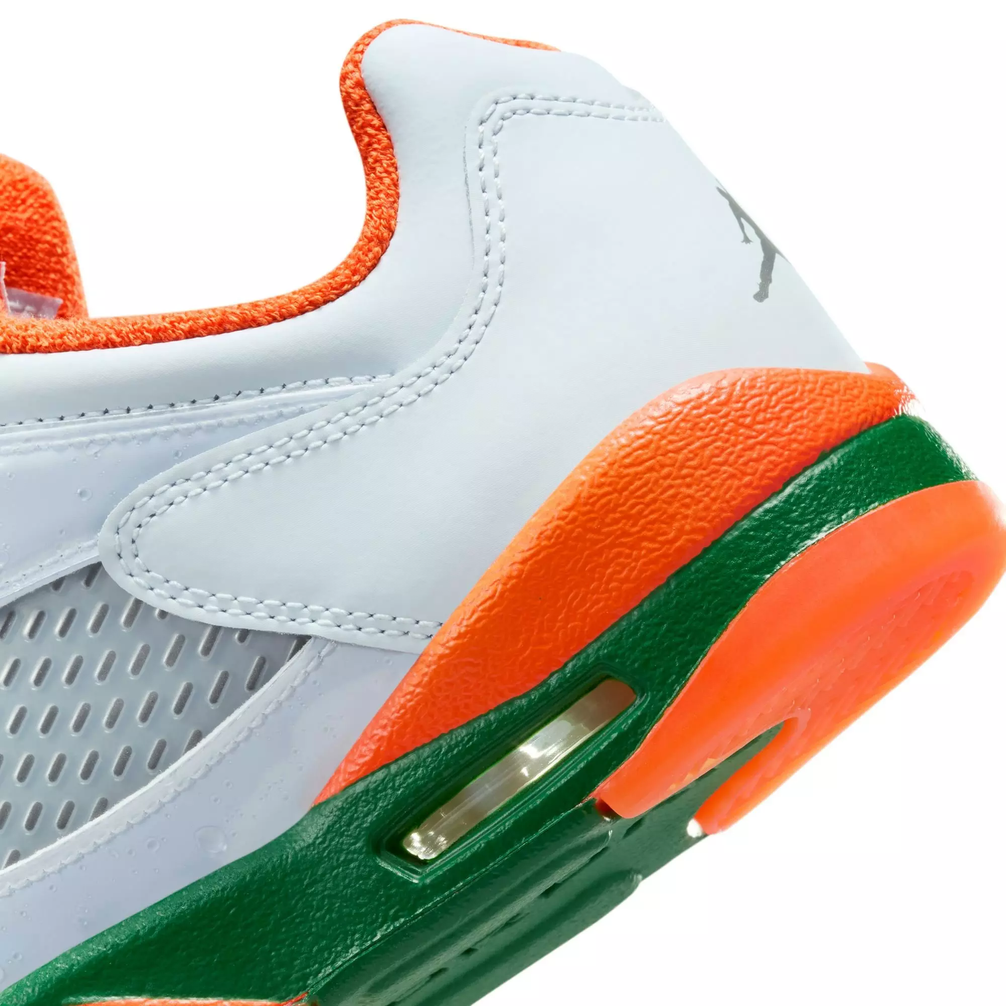 Air Jordan 5 Retro “Hurricanes”