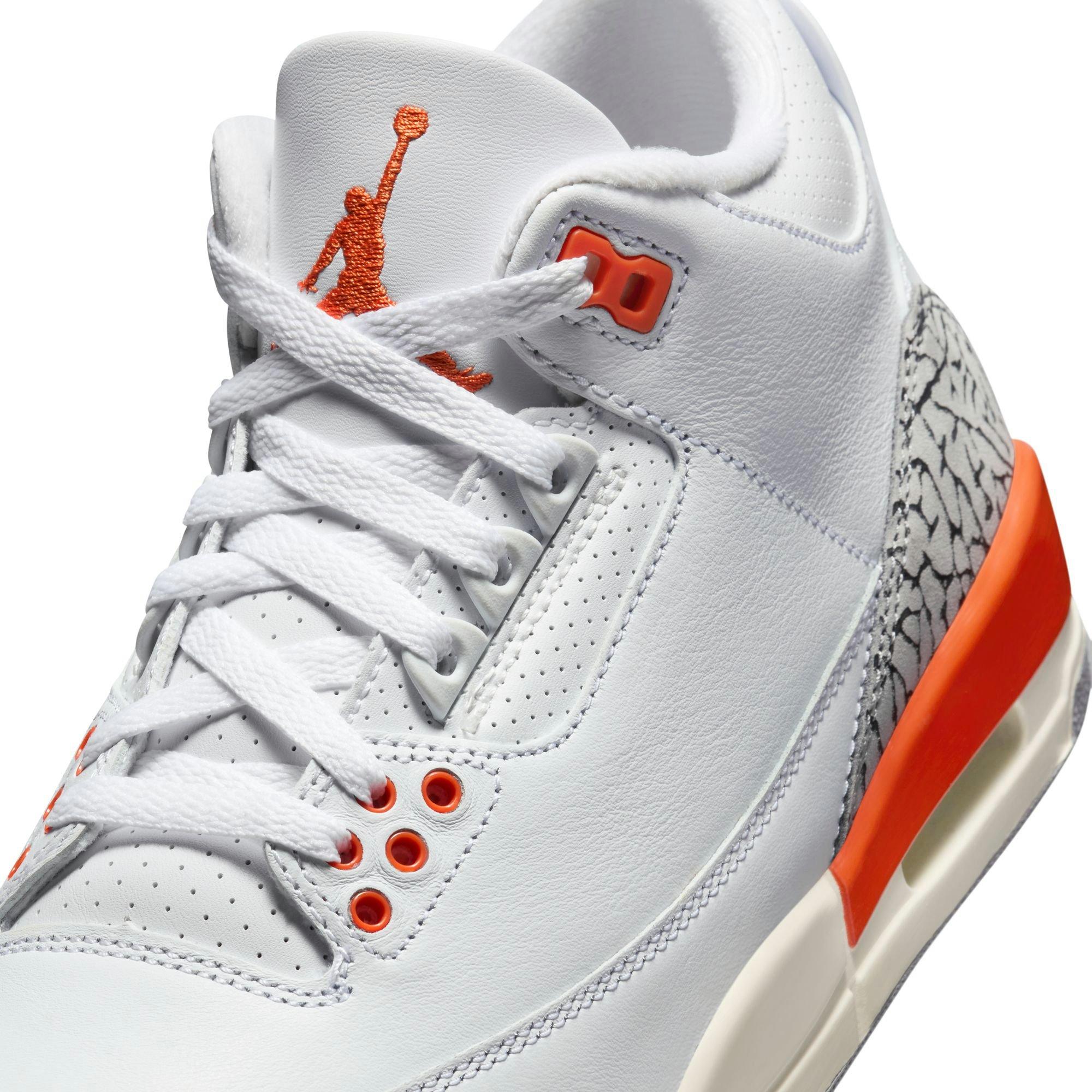 Air Jordan 3 Retro "Georgia Peach" Laces Tongue and Upper