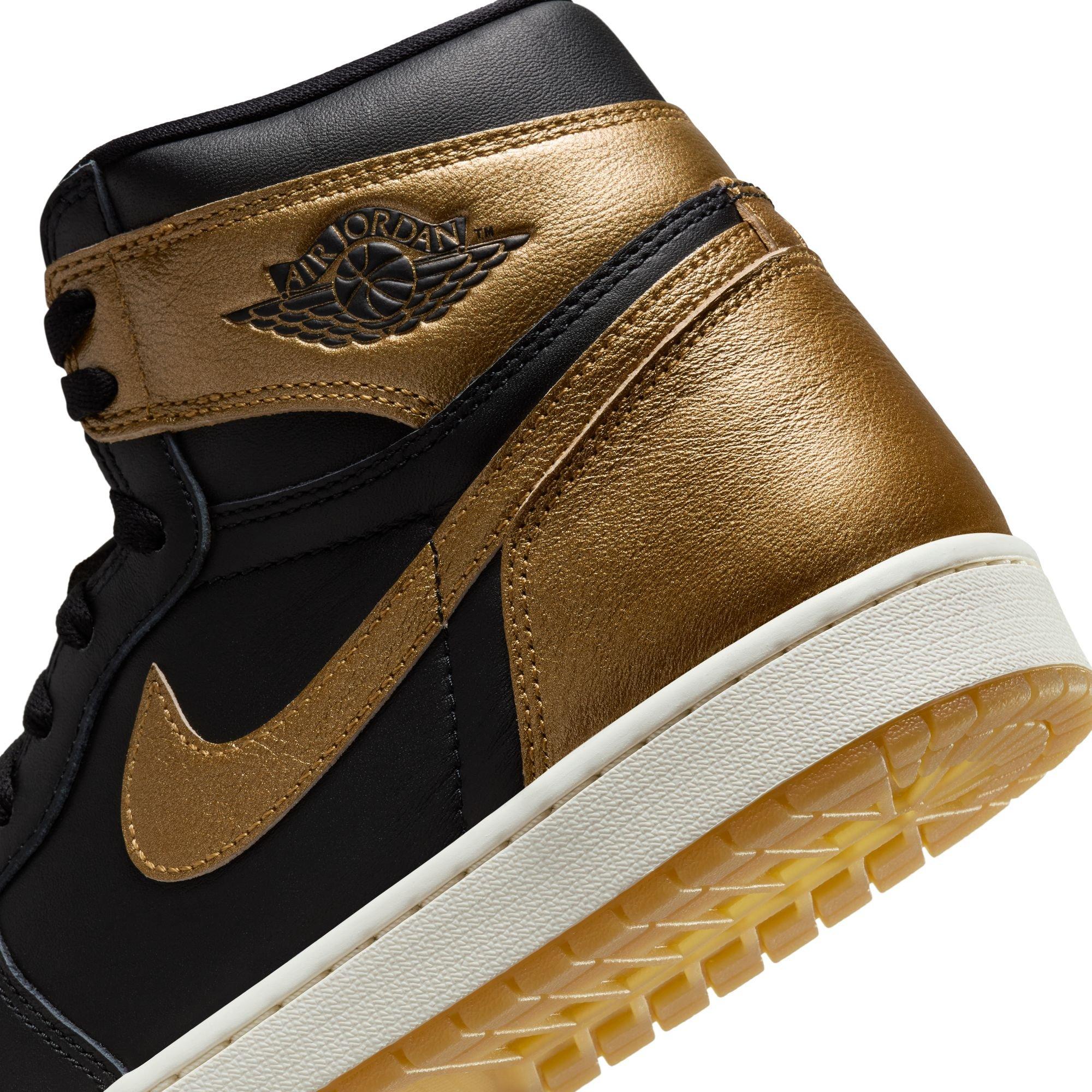 Jordan 1 Retro High OG "Black And Gold" Heel