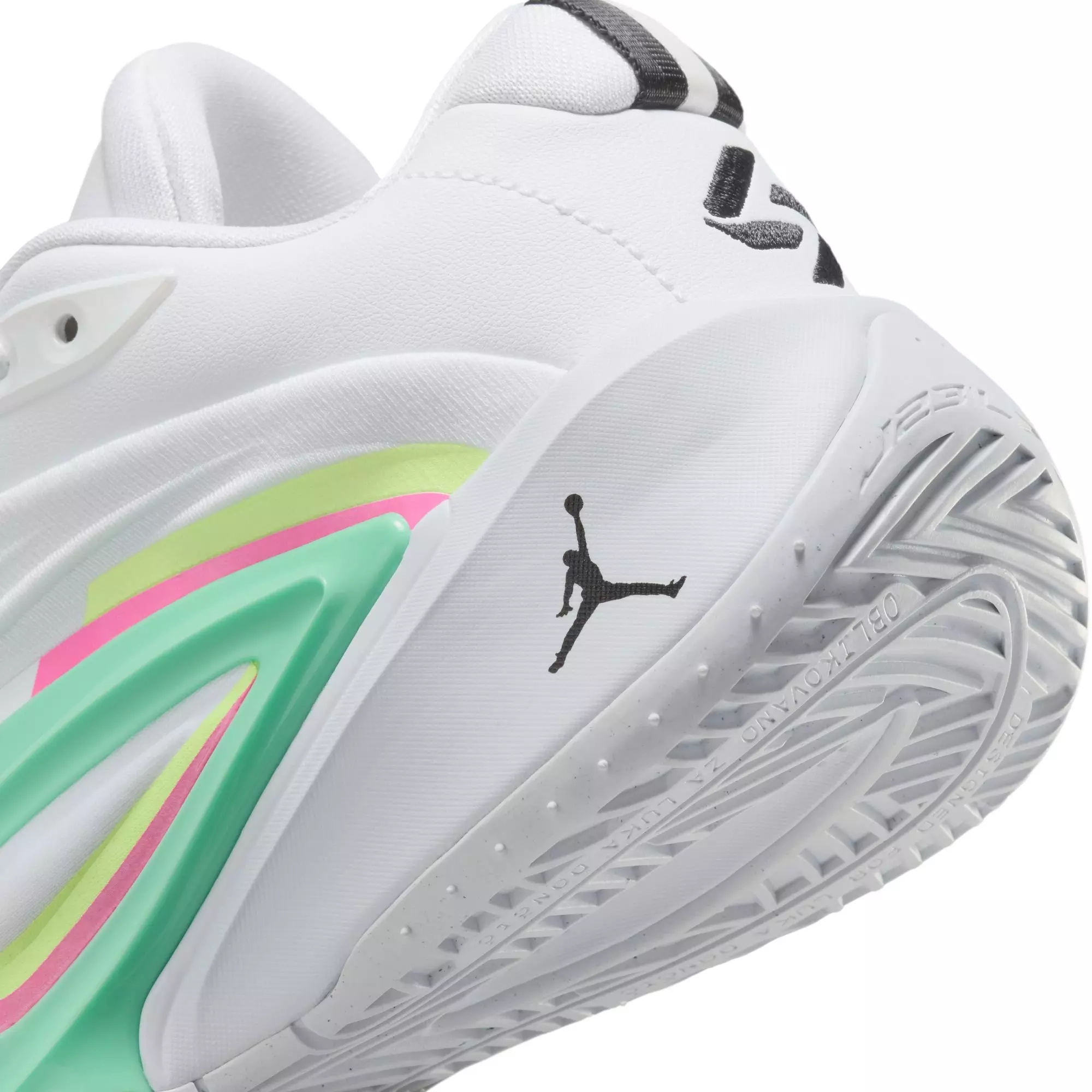 Jordan Luka 3 