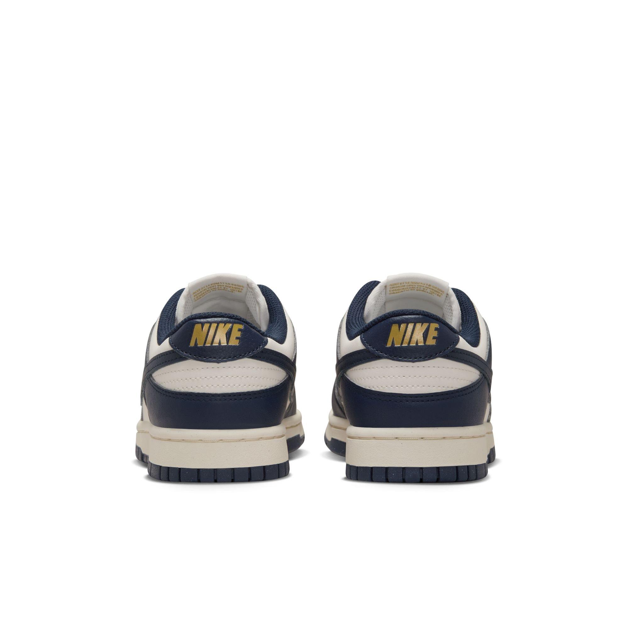 Nike Dunk Low Next Nature "Obsidian" Heels