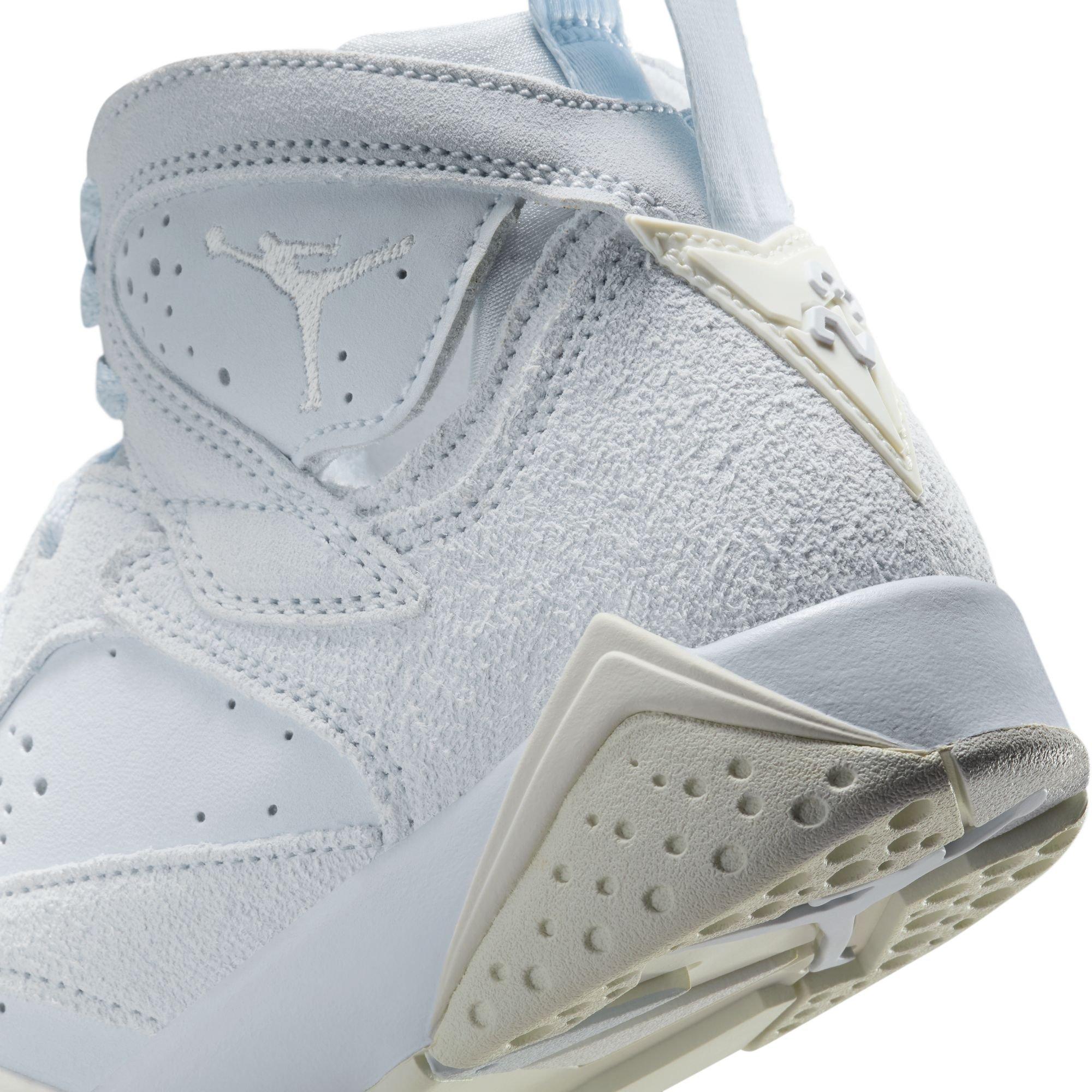 Air Jordan 7 Retro “Cobalt Bliss” heel