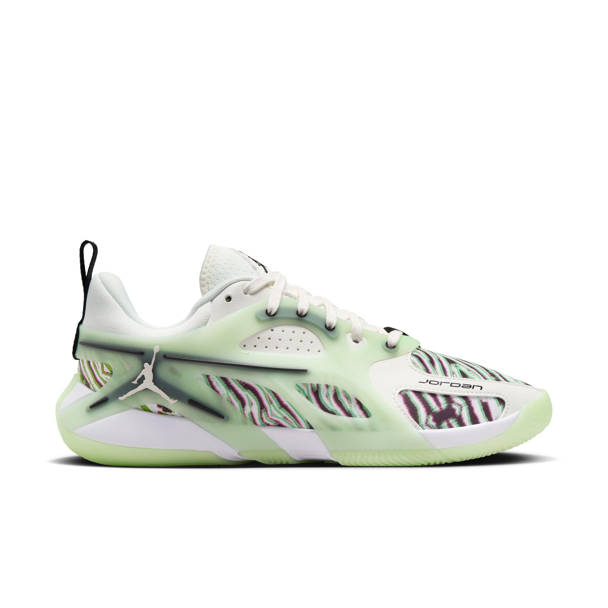 Jordan Heir "Vapor Green" Women's Basketball Shoe Right Side of Shoe