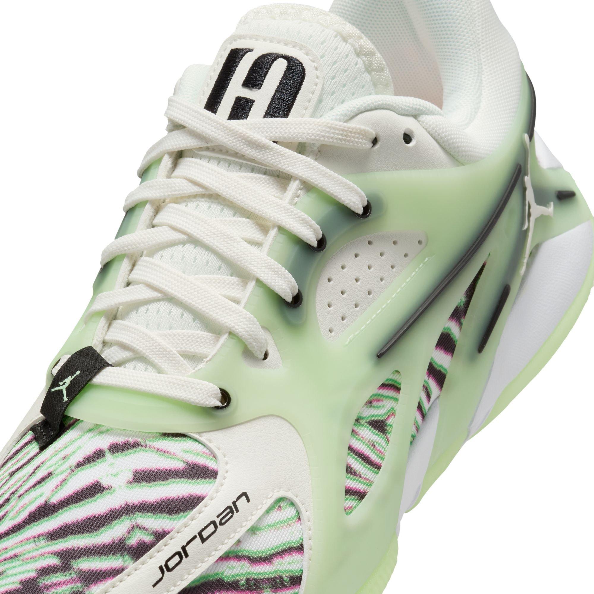 Jordan Heir "Vapor Green" Women's Basketball Shoe Lacing