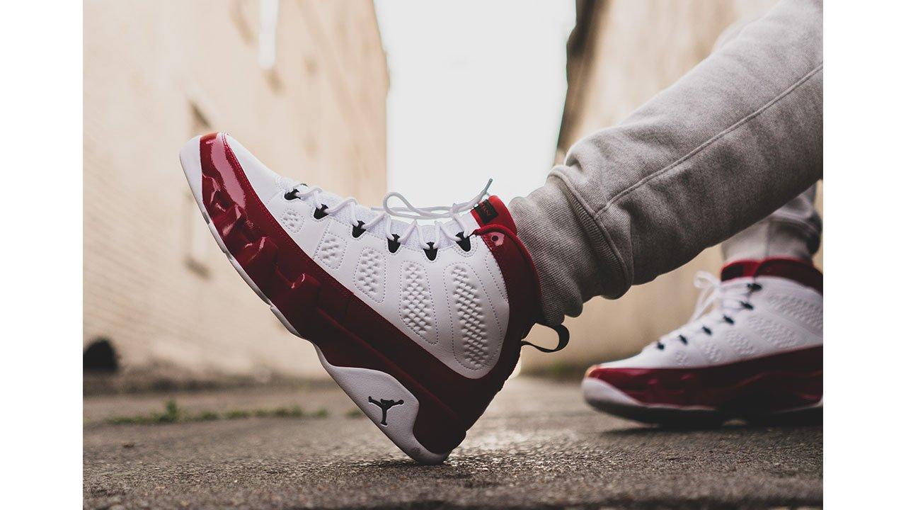 Retro 9 jordans red best sale and white