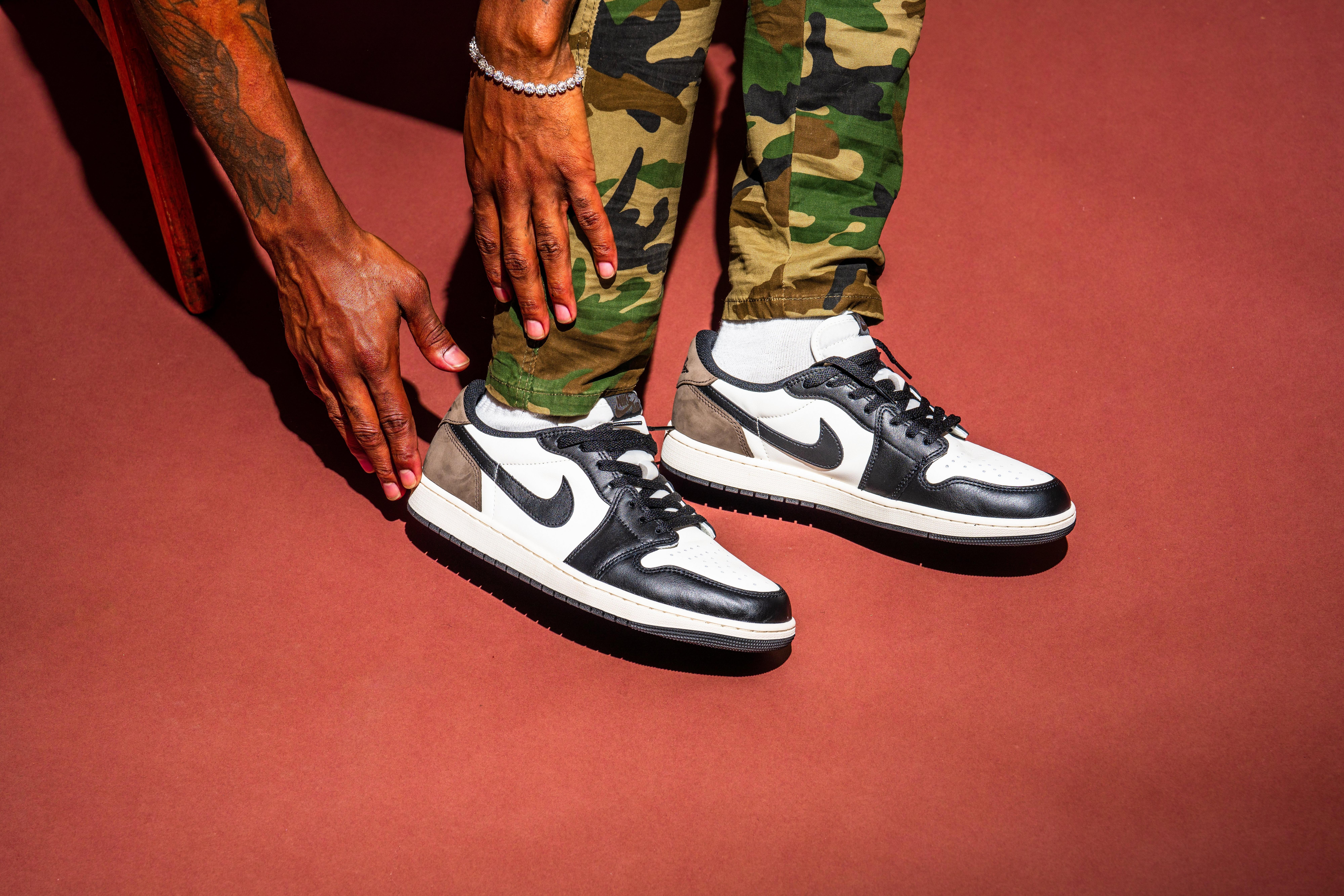 Air Jordan 1 Low OG “Mocha” Shoes