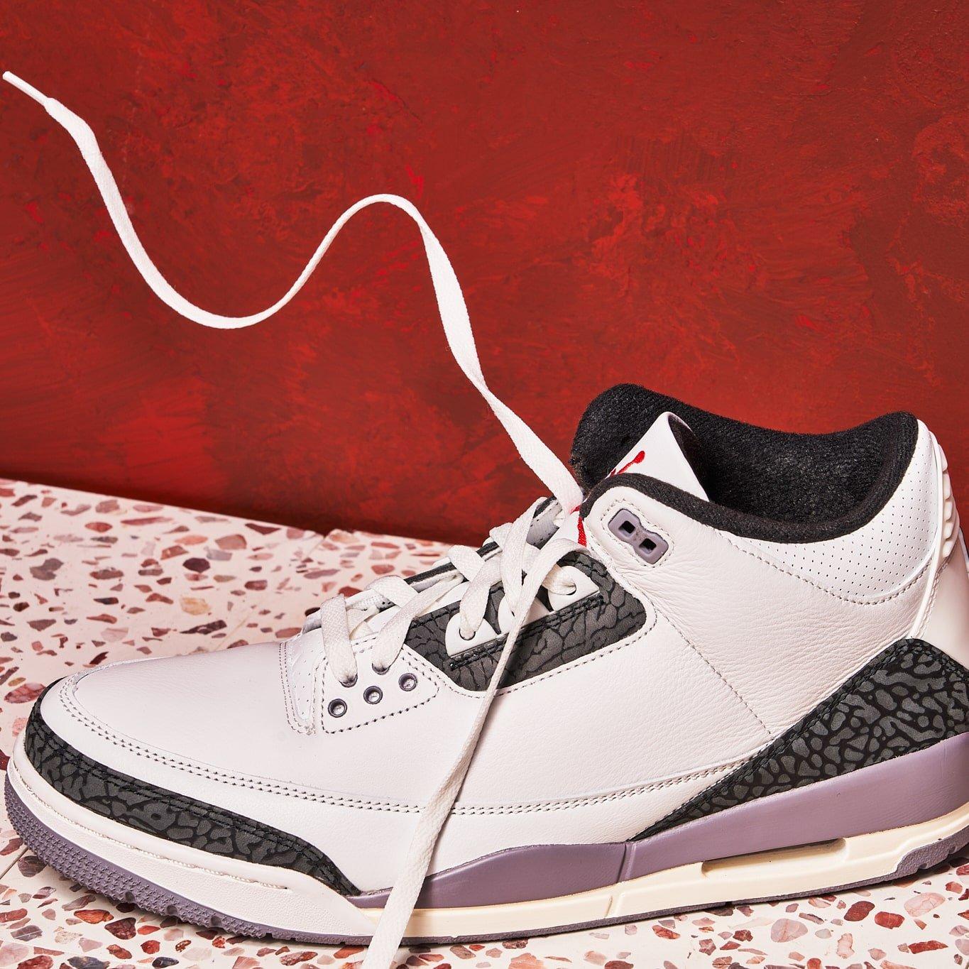Air Jordan 3 “Cement Grey” Right Side of Shoe