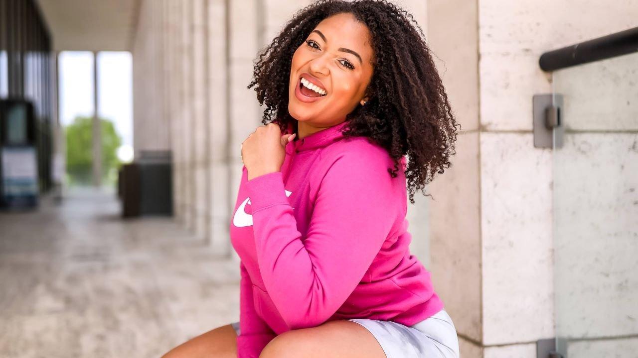 On Wednesdays, We Wear Pink &#8211; National Pink Day!