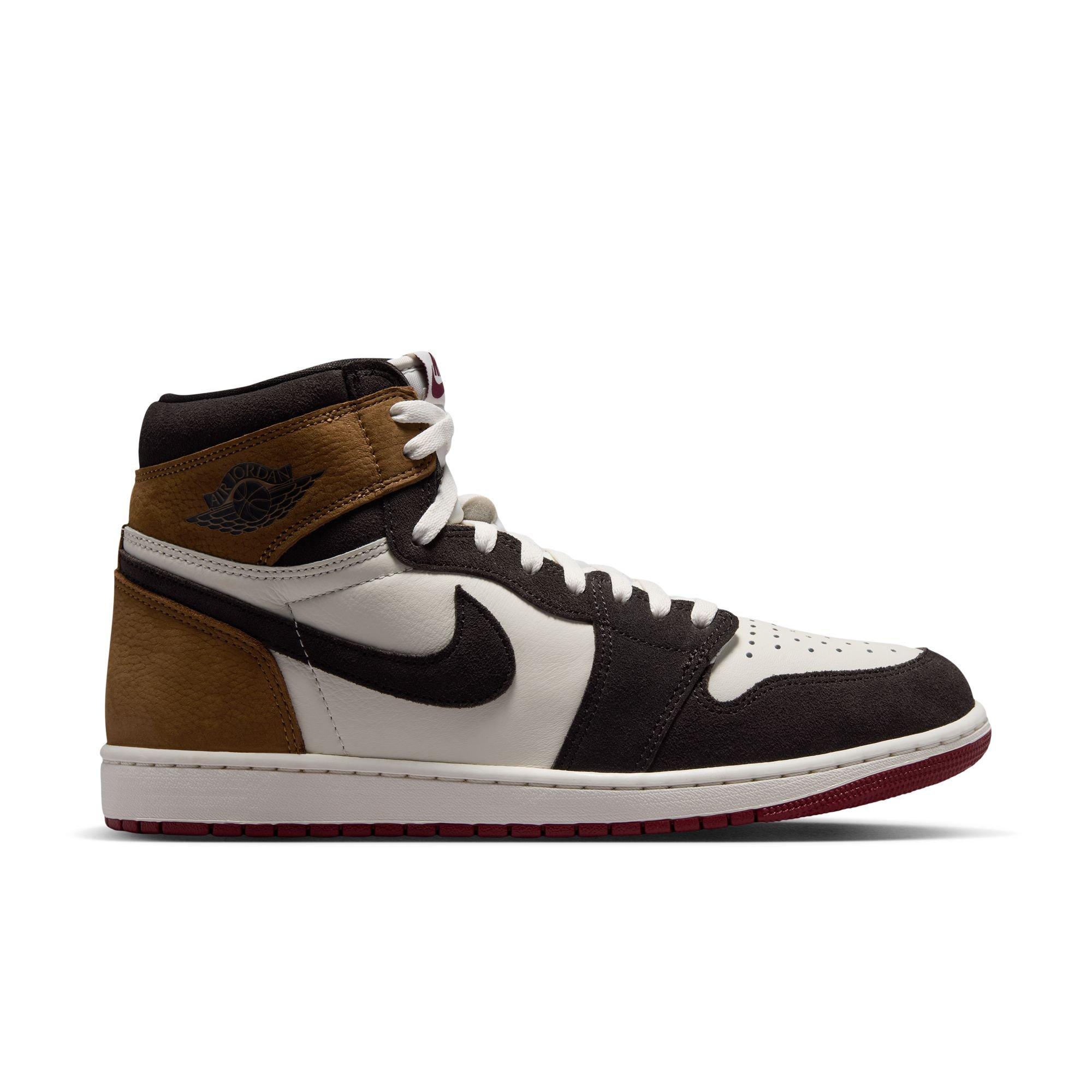 Jordan 1 Retro High OG "Love Letter" Side of Shoe