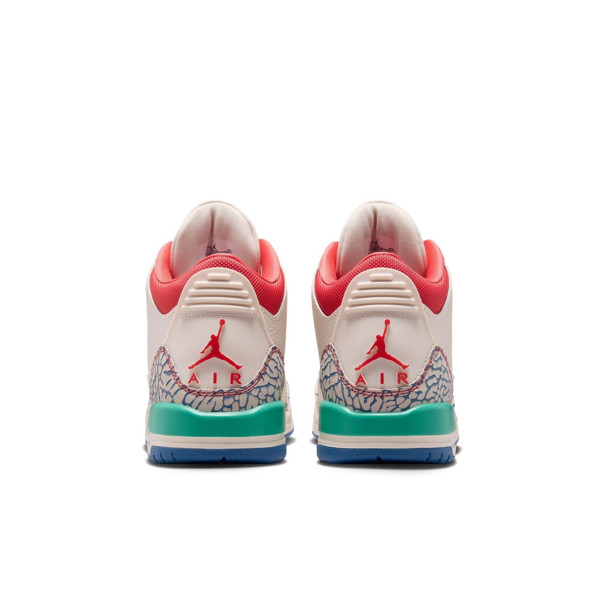 Jordan Retro 3 "Chalk and True Blue" heel