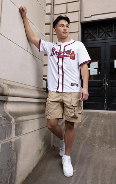 Josh-comia-pro-standard-full-body