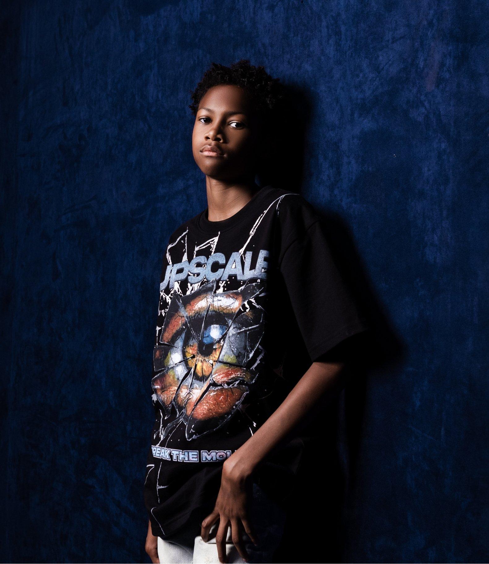 <u>Graphic Tees<u>