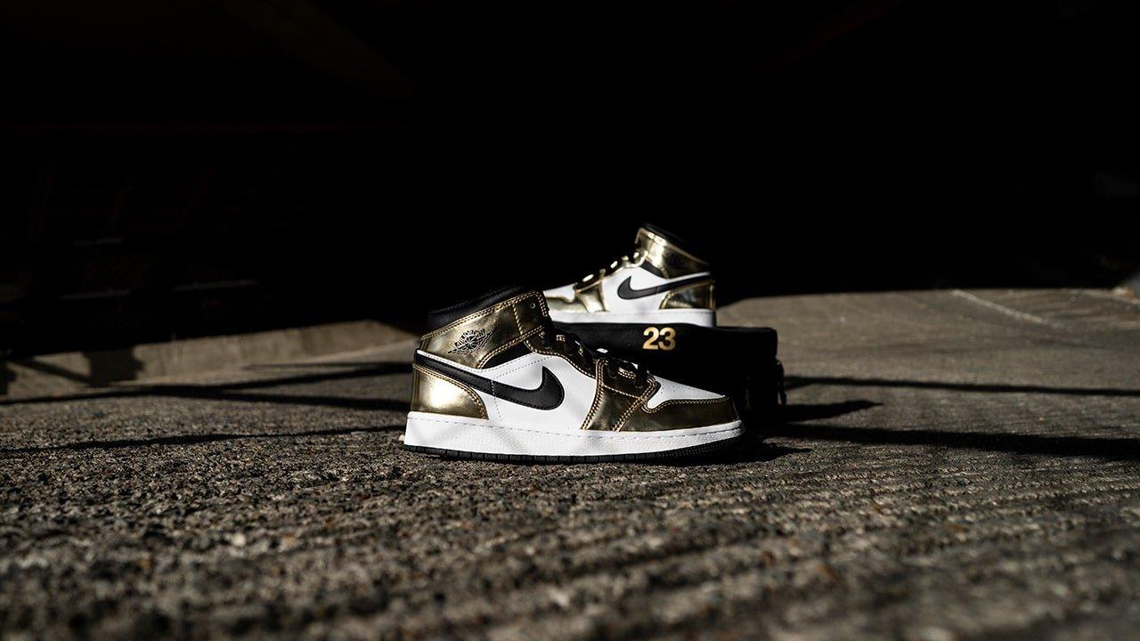 LV x Nike Nike cortez gold leaf 24 White Black Metallic Silver