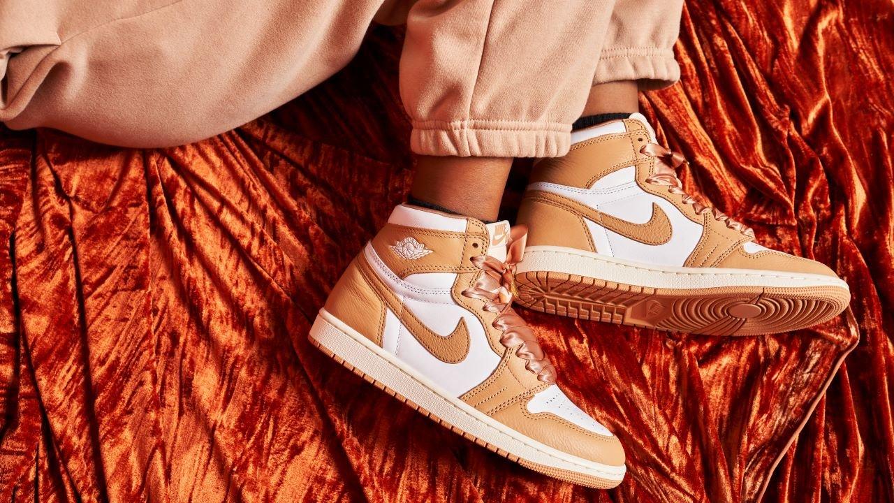 Jordan 1 Retro High OG Praline Women's Shoe - Hibbett | City Gear