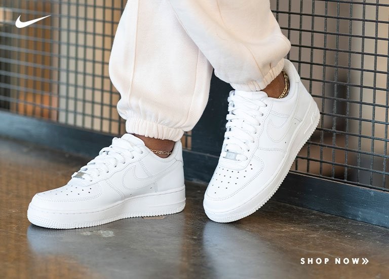 23 Trendy Outfits with Nike Air Force Ones for Women.