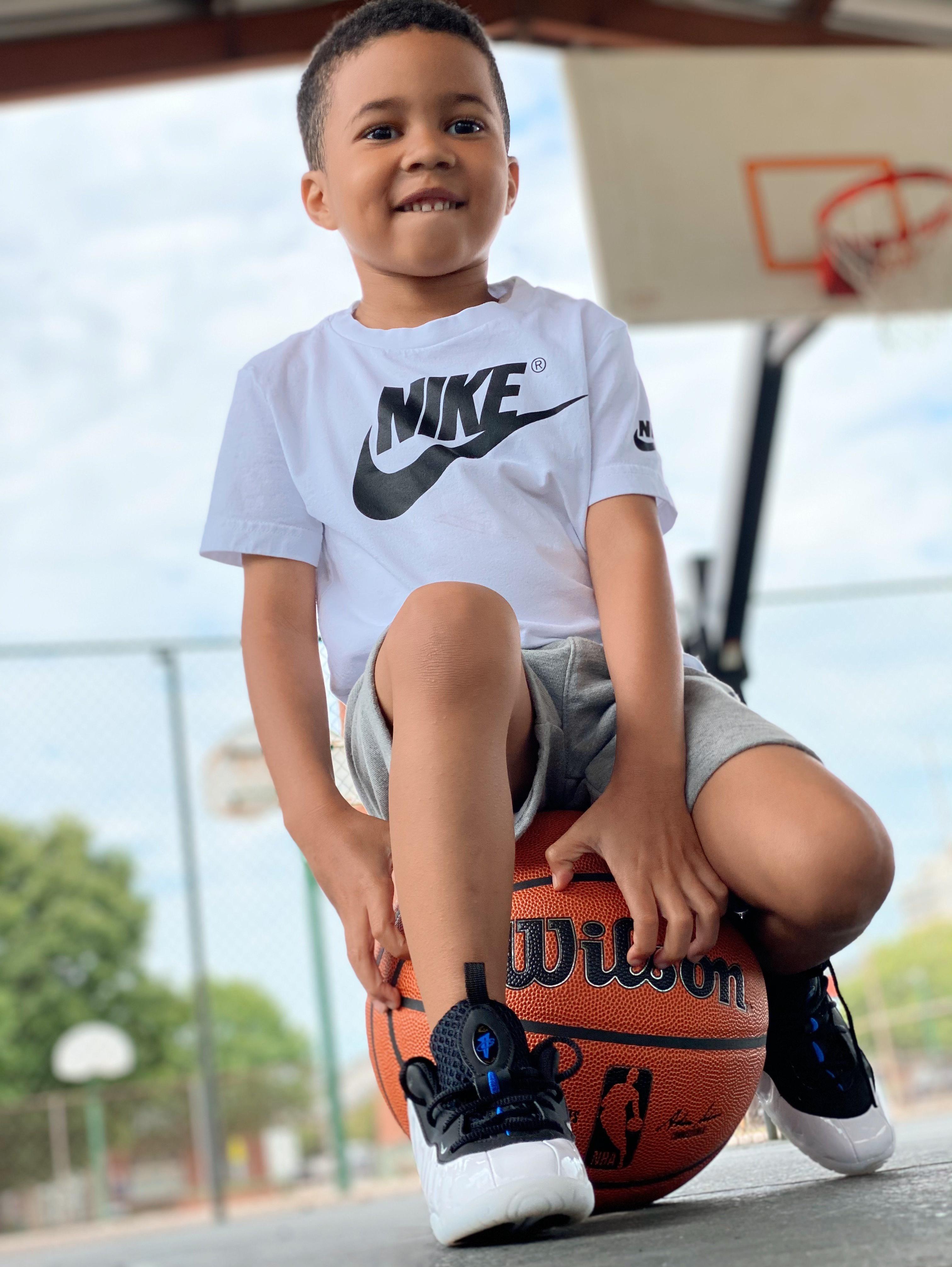 Nike foamposite on sale for kids