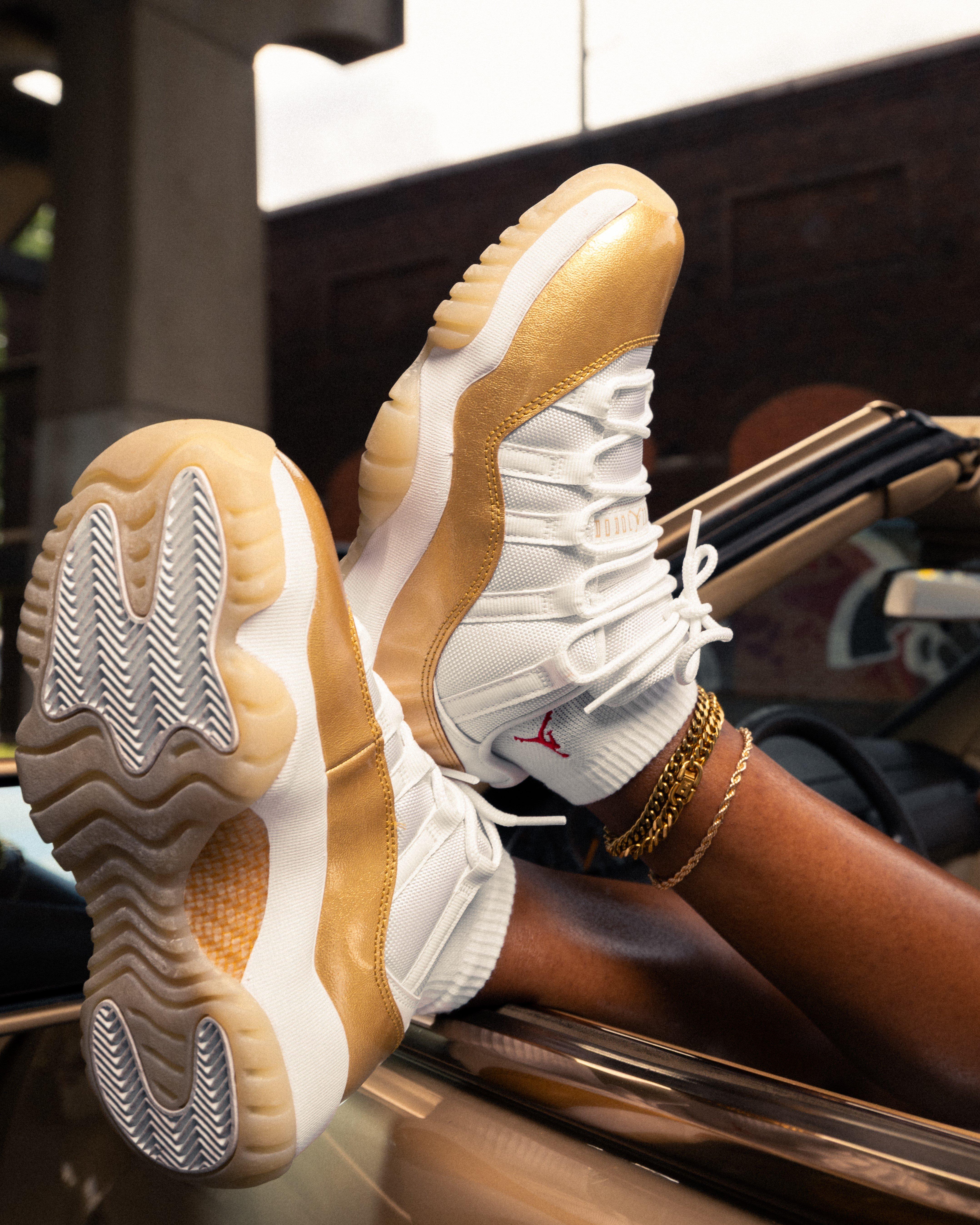 Jordan 11 Retro Low &ldquo;Mother's Day&rdquo;