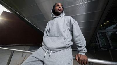 How to Style Your Grey Nike Sweatpants