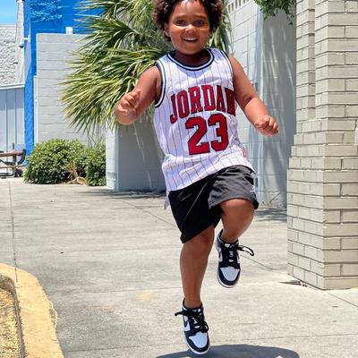 Jordan red and black outfit