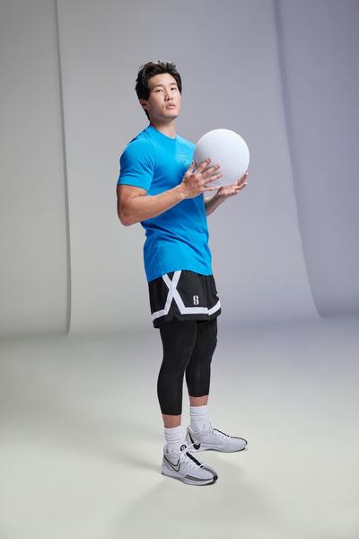 Even More Wearables - Man in Nike Sabrina 1s