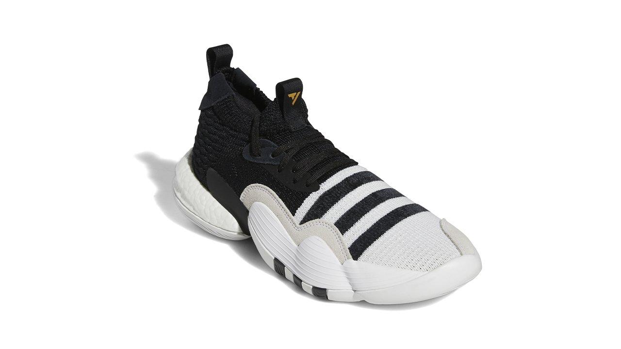 Adidas basketball shoes white and clearance black