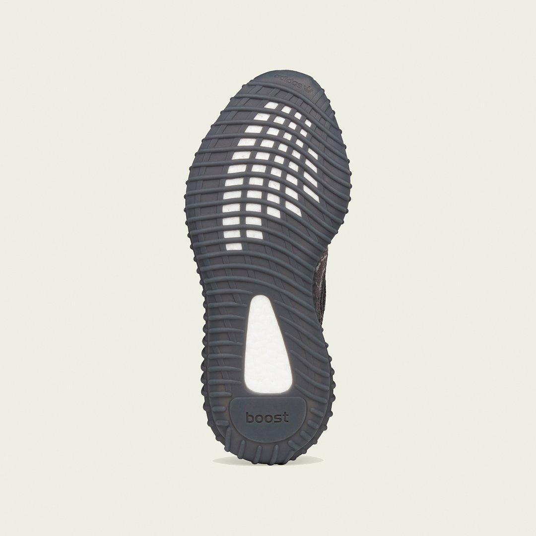 Yeezy Boost 350 V2 Salt - SneakerMat