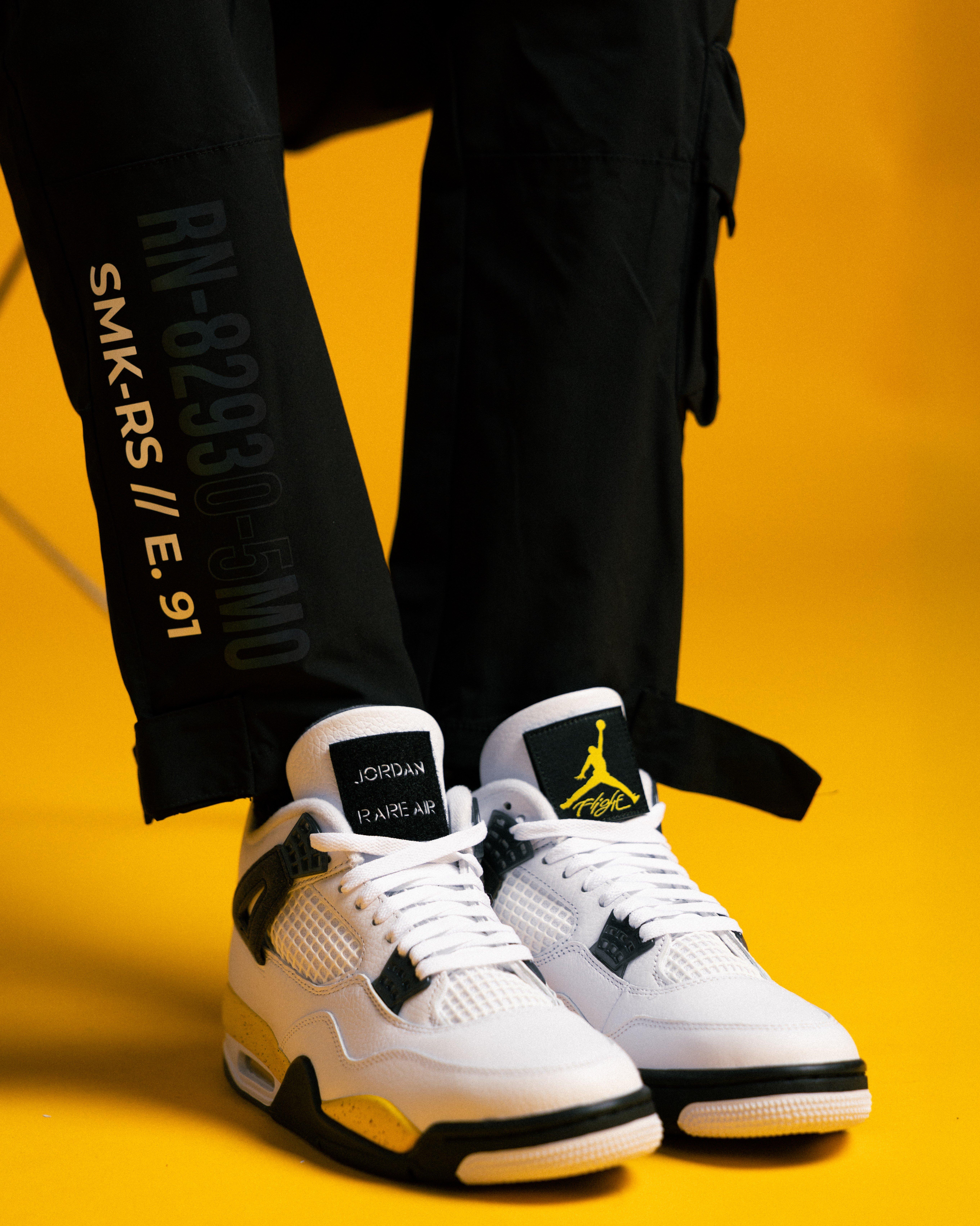 Jordan 4 Retro 