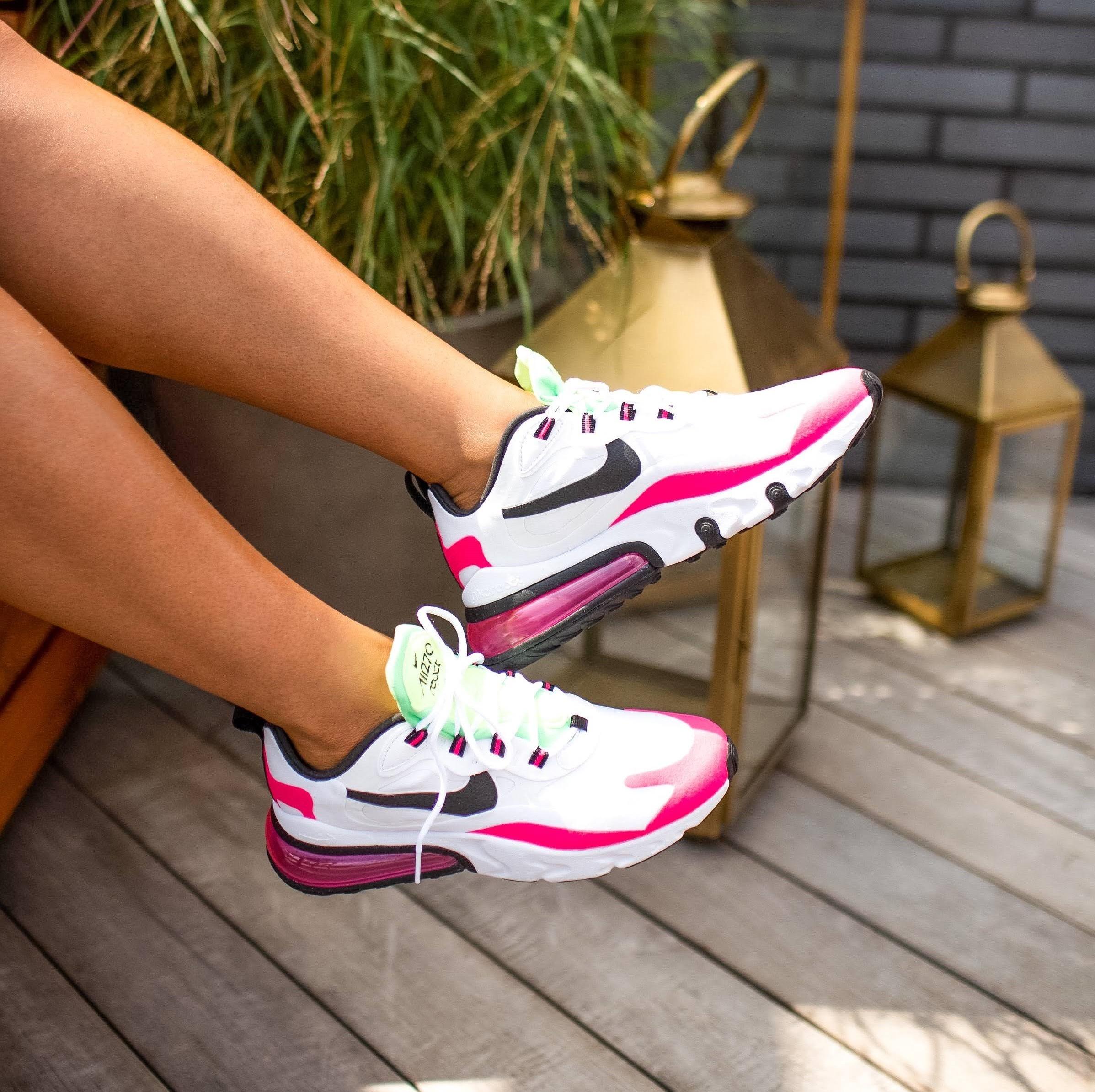 Nike Womens Air Max 270 React - Pink