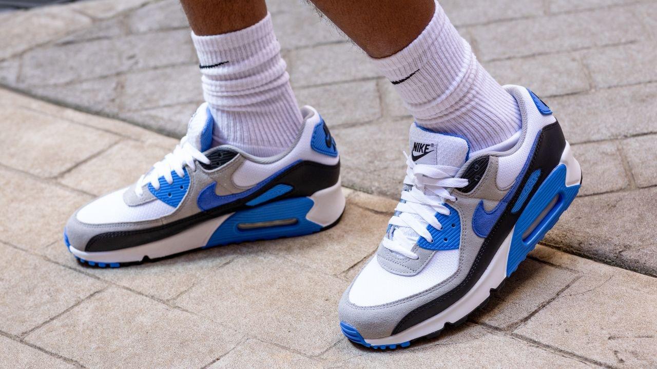 Nike Air Max 95 vs. Air Max 90: Which Sneaker Fits Your Style?