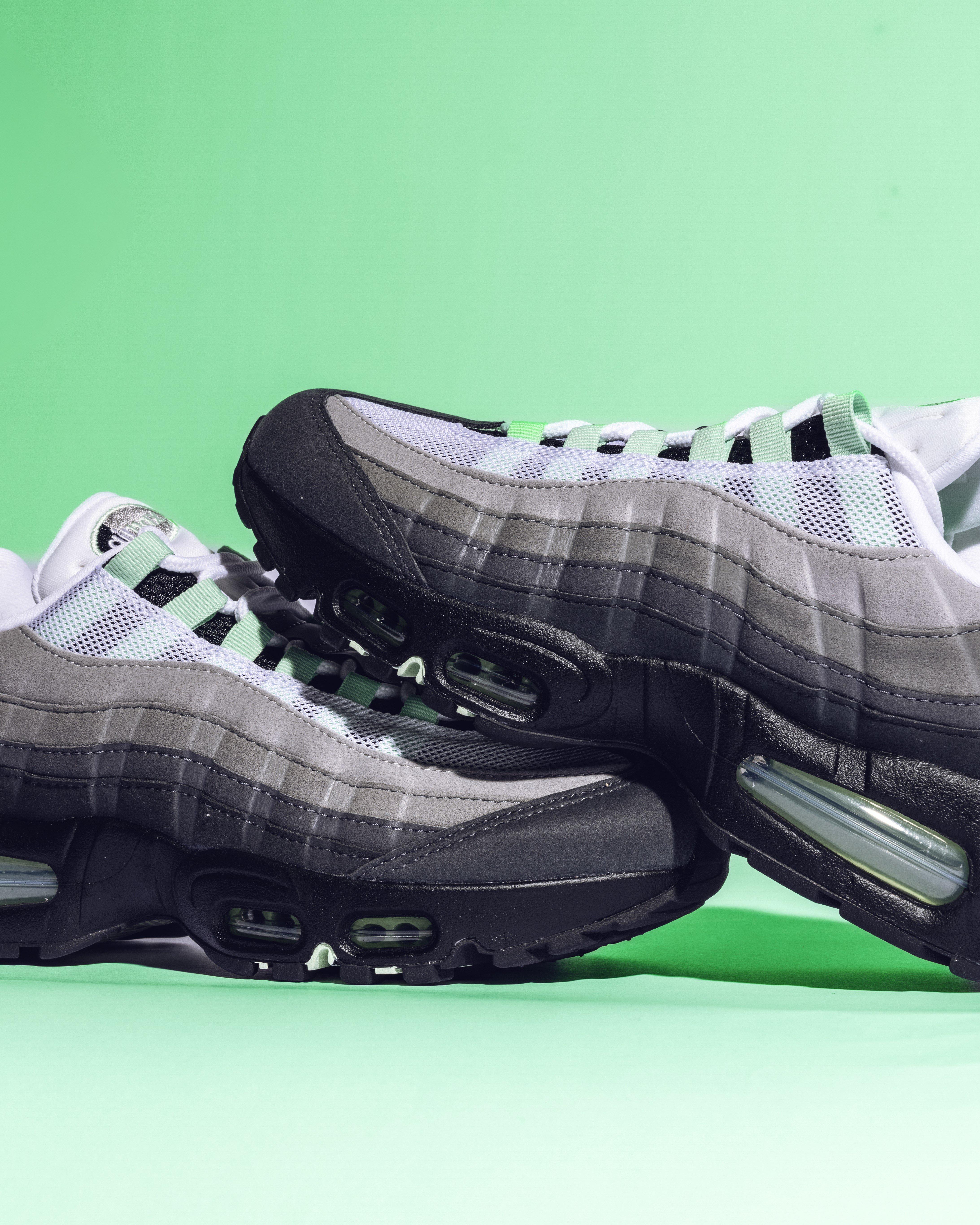 Nike Air Max 95 Big Bubble "Fresh Mint" right side detail