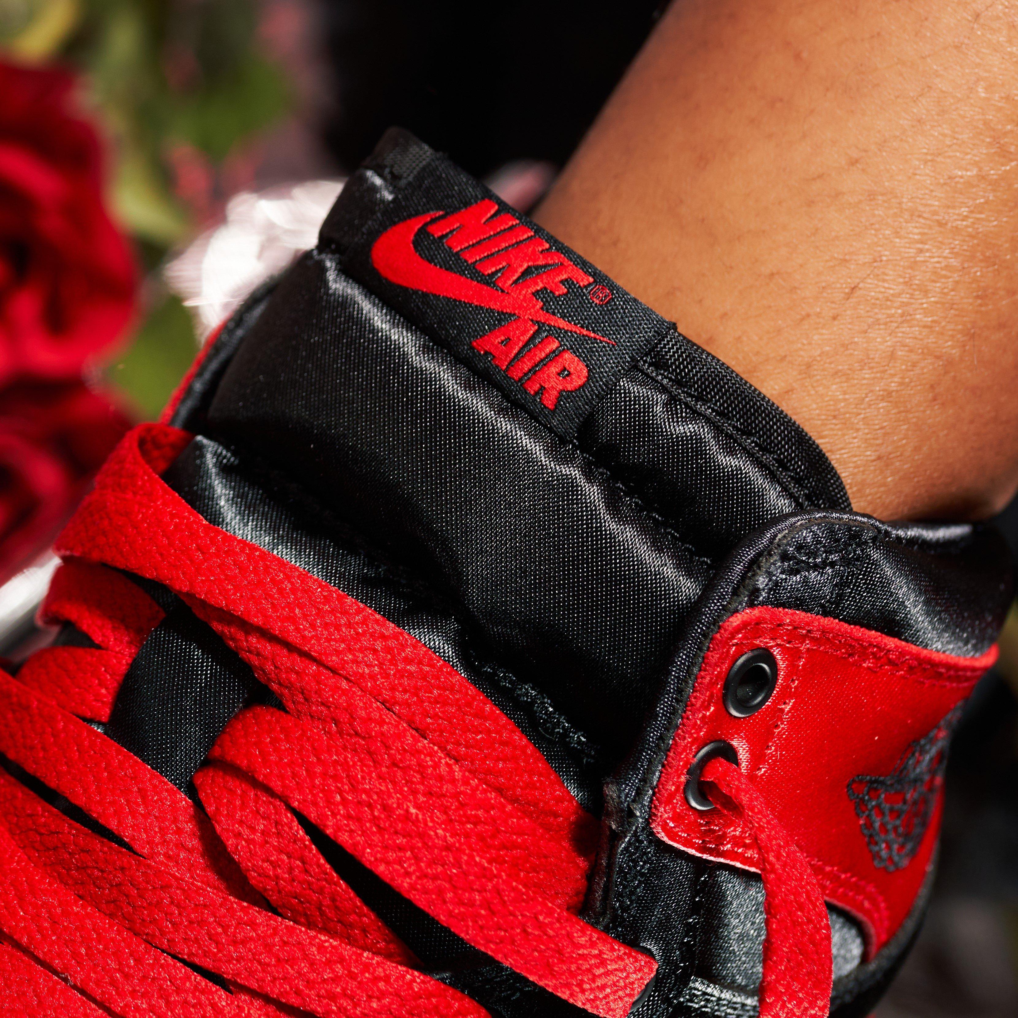 First Look: Air Jordan 1 Retro High OG First Look: Air Jordan 1 Retro High OG