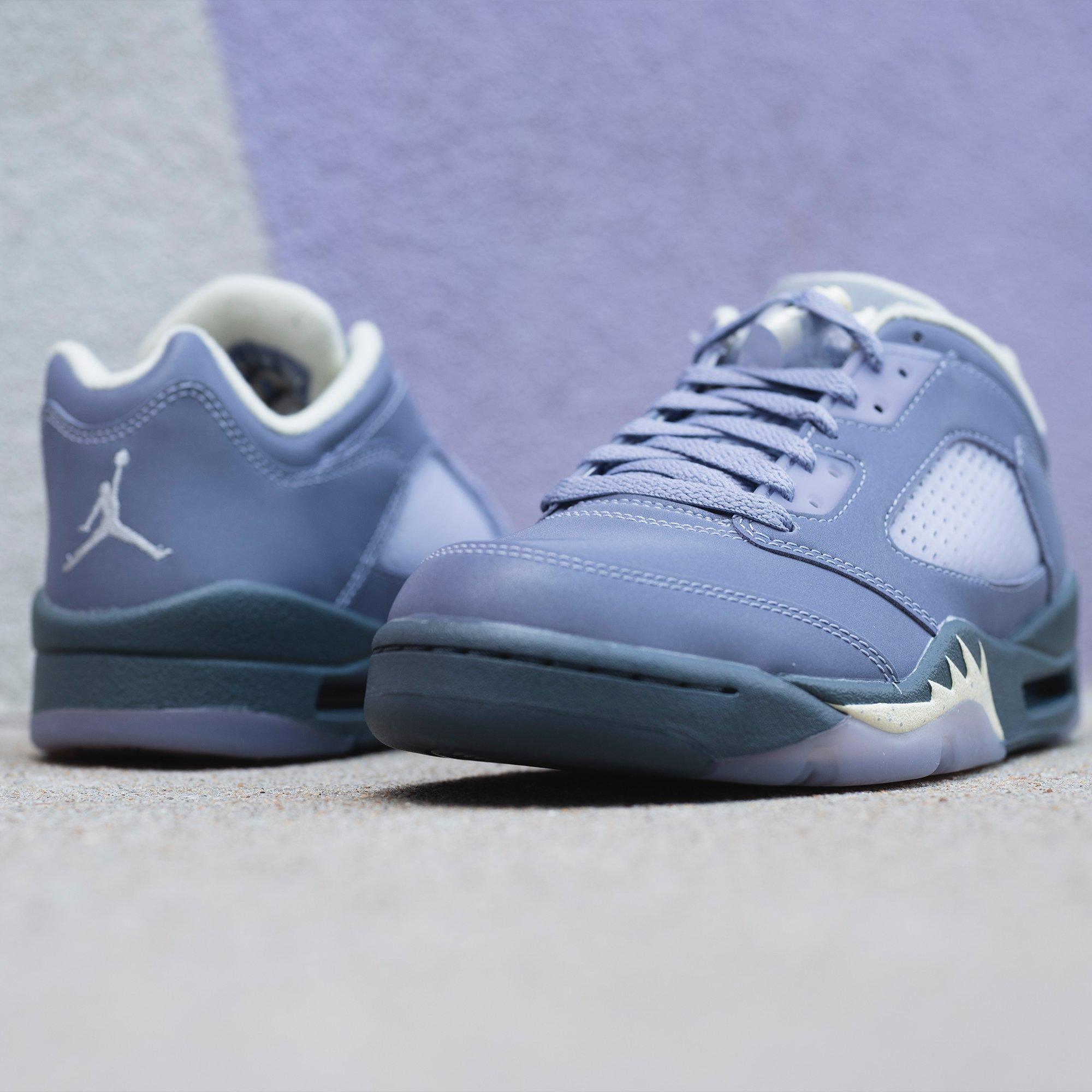 Air Jordan 5 Retro "Indigo Haze" Women's Shoe