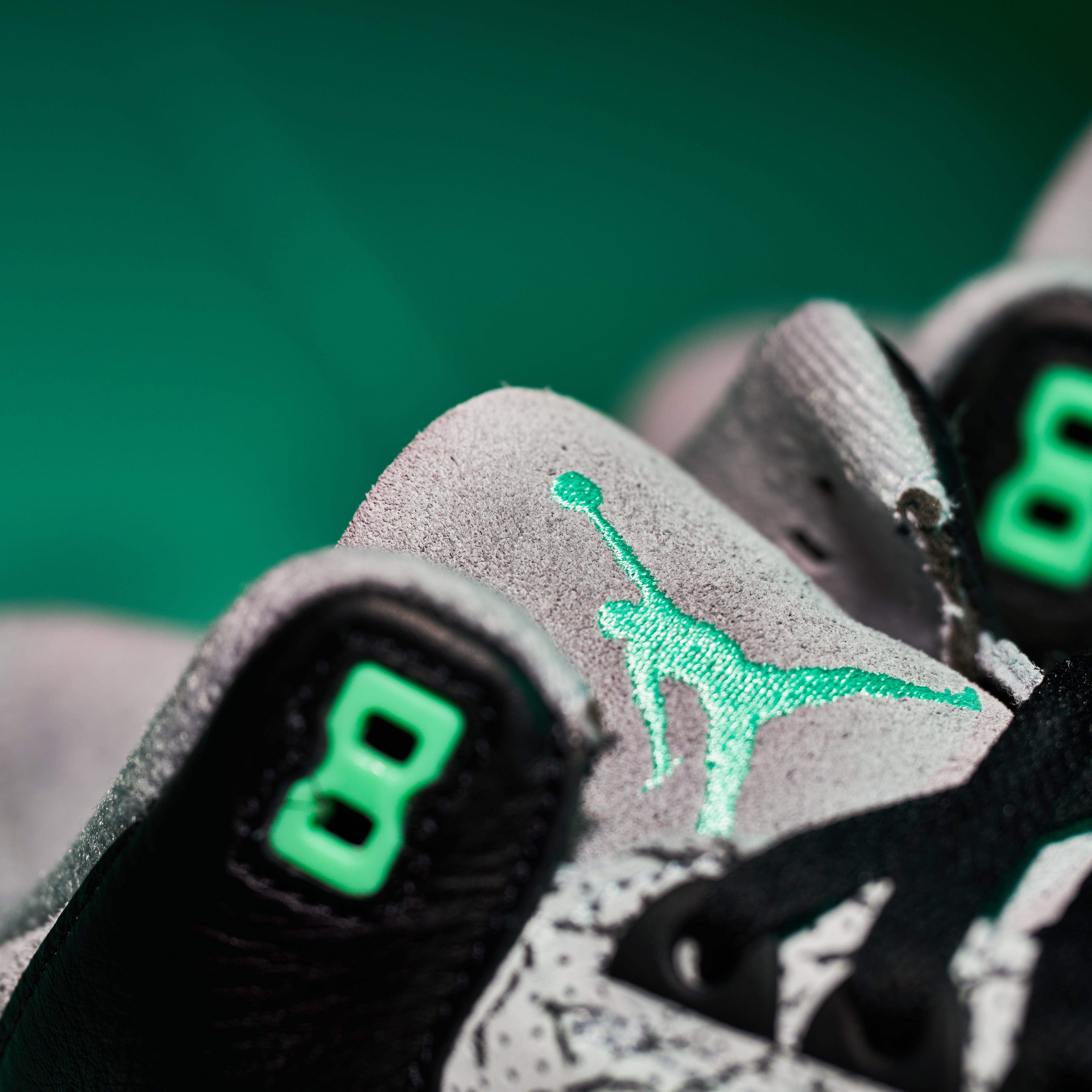 Air Jordan 3 Retro "Green Glow" Laces, Tongue, and Upper