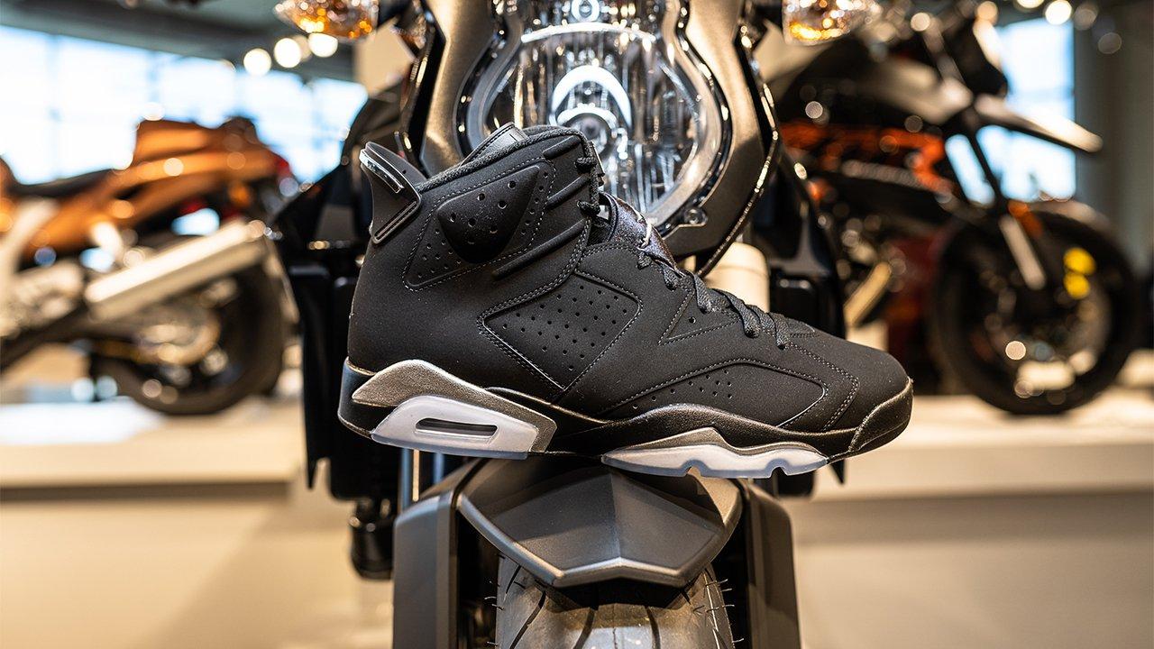 All black hot sale 6s jordans