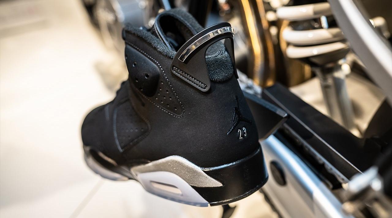 Sneakers Release – Jordan 6 Retro “Black/Metallic Silver”  Men’s & Kids’ Shoe Launching 11/26